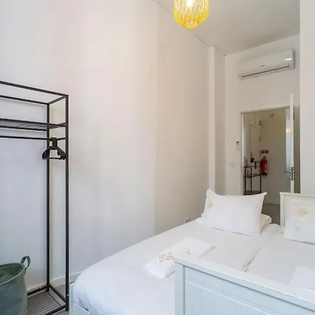 Apartment Unique & Super Aircon & Lift